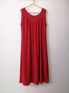 Red Sleeveless Top / Dress