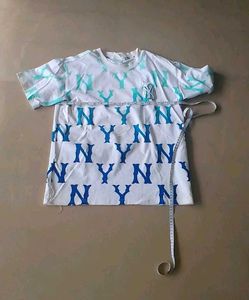 NY Yankees Graphic Tee