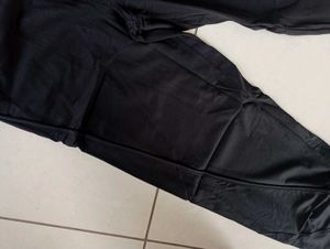 MANIAC Black Jogger Pants
