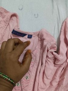 Embroidered Kurta Set - Pink &amp; Purple