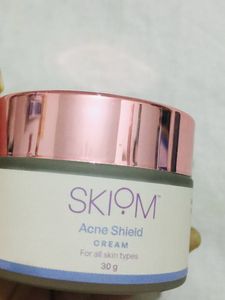SKIM Acne Shield Cream for All Skin Types