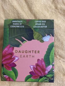 Price Drop Daughter Earth Concealer Latte Shade Used