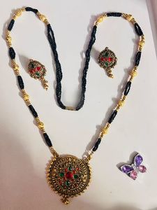 Traditional Indian Mangalsutra and earrings 💕😍😍