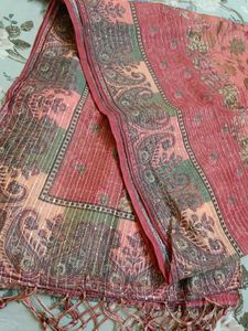 Elegant Floral dupatta with sequins