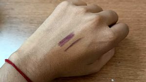 Lip liner and Eye line pencil