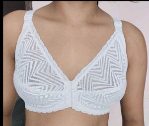 Playtex Comfortable cream Lace Bra