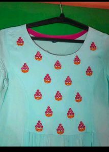 Very Beautiful Kurti For Women