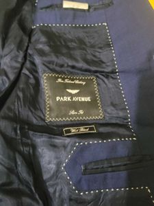 Park Avenue Slim Fit Blazer