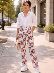 Retro vibes Rose Prints Trousers