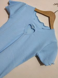 Light Blue Top For Baby Girl  8 -9 Year 28 Bust