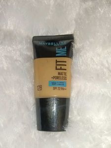 Maybelline Fit Me Foundation Shade no. 128