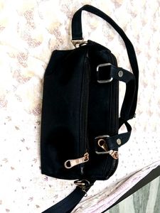 Chic Black Crossbody Bag