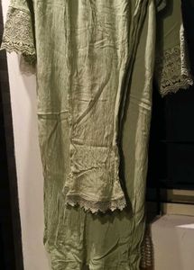 Elegant Embroidered Kurti
