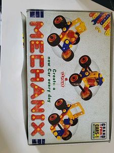 Mechanix Grand Prix Cars Construction Set