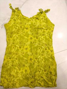 Floral Print Shoulder Tie up Kurti