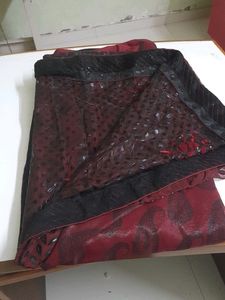 Polka Dots Saree.Party Wear.Stiched Blouse.Superb Maroon Colour.No Flaws