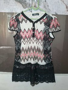 Stylish Chevron Print Kurta with Lace