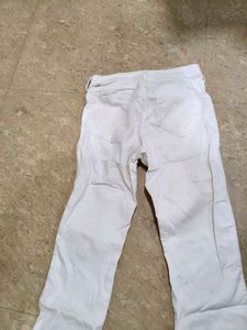 H &amp; M  White Straight Leg Pants