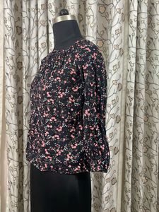 Floral Print Long Sleeve Top