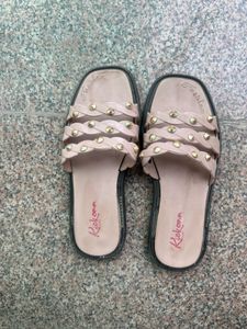 Stylish Women's Slides