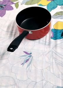Brand New Non Stick Sause Pan (Red Colour)