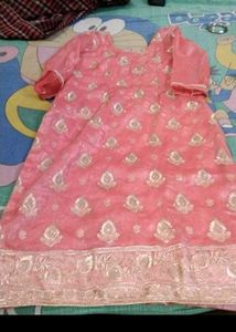 Beautiful Pink Embroidered Kurta
