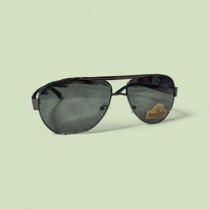 Stylish Aviator Sunglasses