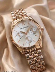 Elegant Gold Tone Watch