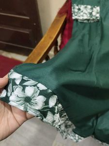 Elegant Green Floral Kurta with balloon bottom