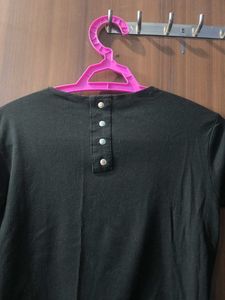 Ribbed Black Long Sleeve Top