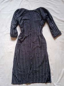 Stylish Blue Striped Embroidered Kurta