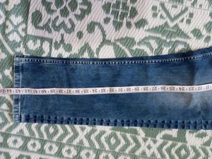 like new Lawman pg3 Men's Blue Washed Jeans