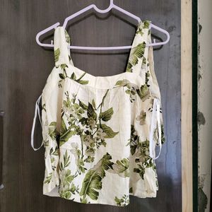 Floral Print Cold Shoulder Top
