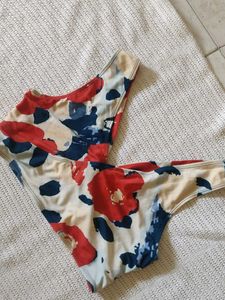 Floral Print V-Neck Bikini Top