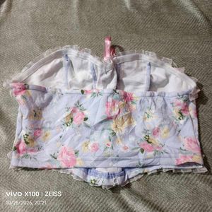 382510. Floral Lace-Up Tube Top