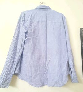 Button-Down Shirt + Freebie bag