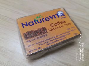 HANDMADE SCENTED SOAP >> COFFEE + NEEM TULASI