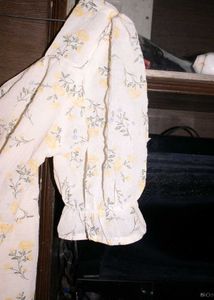 Cream Floral Puff-Sleeve Summer Dress