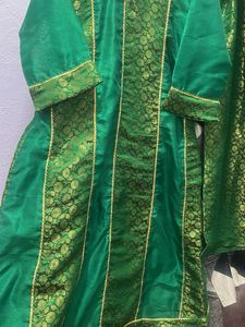 Beautiful Emerald Green Kurta Set