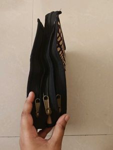 Stylish Dot Print Pouch