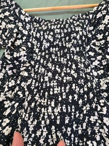 H&amp;M Floral Print Crop Top