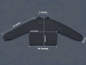 CHARCOAL BLACK RIBBED MOCK NECK CROPPED SWEATER