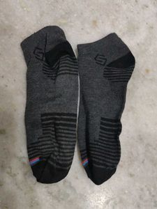 Athletic Ankle Socks (2 Pairs)