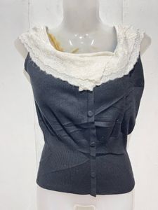 Chic Black Ribbed Top with Ruffled Collar