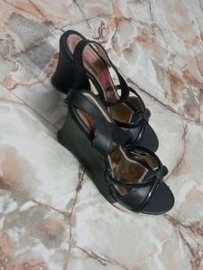 Elegant Black Heels with Bows