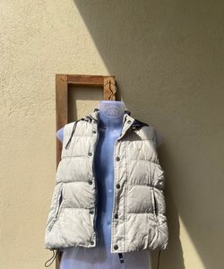 Padded Sleeveless Jacket