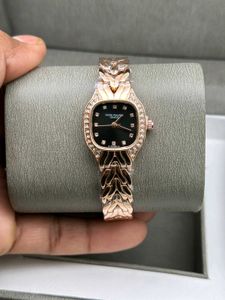 patek Phillipe watch women new stock