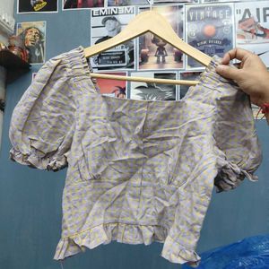 Trendy Puff Sleeve Ruffle Top