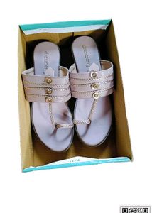 Stylish Women's Flats
