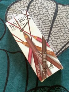 Super Matte Lipliner Collection
